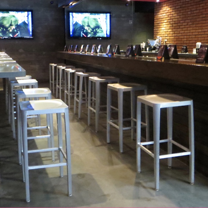 Bar | Anna 1206