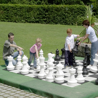 Garden Giant Plastic Chess Pieces - PAWN