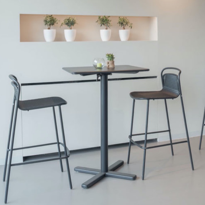 Bar | Modern