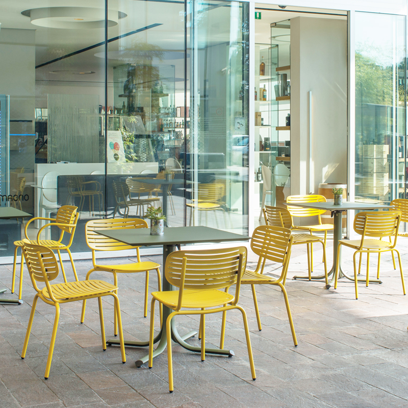 Cafe | Mom