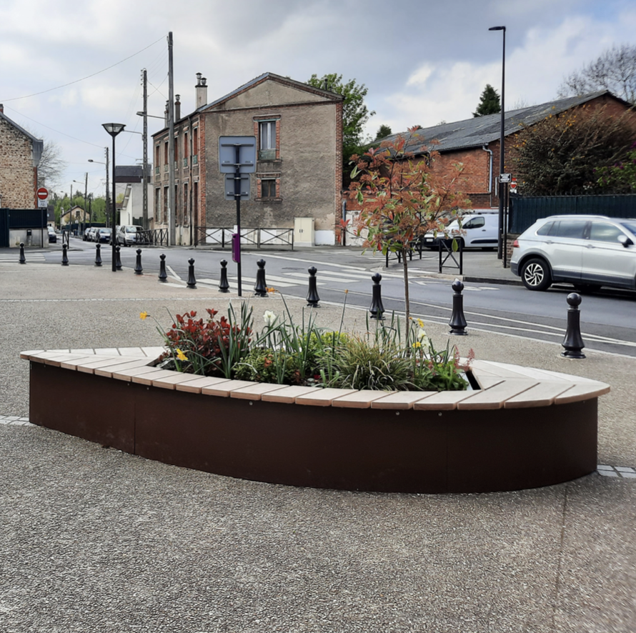 Planter Bench | Leaf